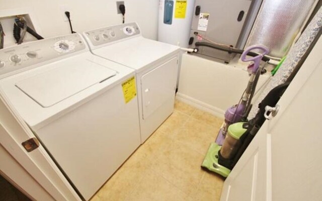 Oceanwalk 13-401 Apartment 3