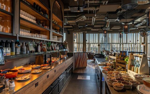 Me and All Hotel ulm, by Hyatt