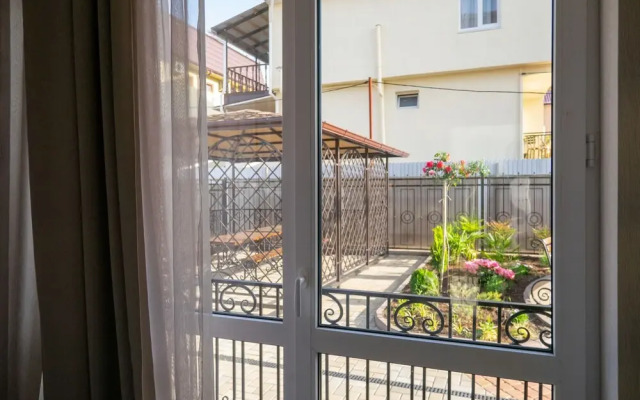 More Apartments na Marsovom 21 (1)