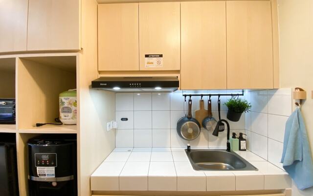 Pleasant And Tidy Studio Apartment Springlake Summarecon Bekasi