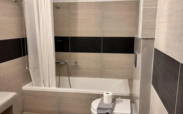 Hotel Omiros