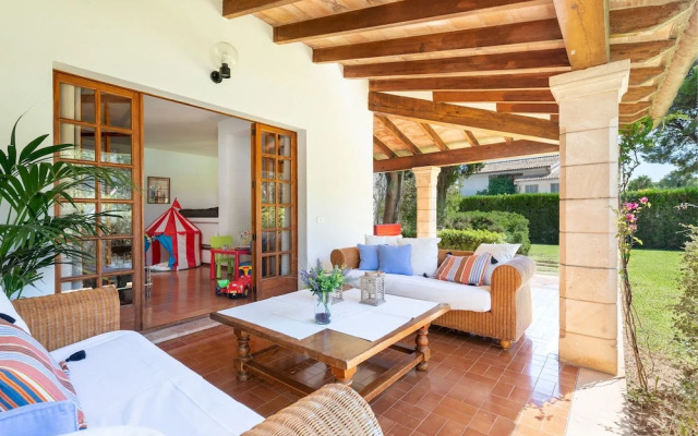 Villa Can Toni in Port de Pollen a