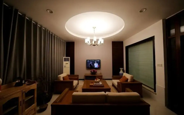 Lianyungang Donghai Shisu Onsen Villa