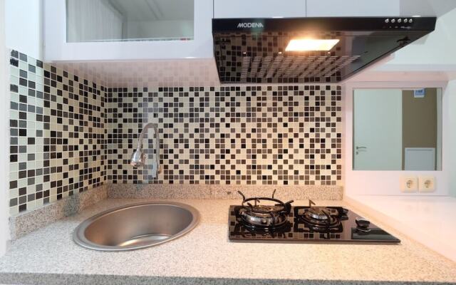 Homey Bassura City Apartment near Shopping Center