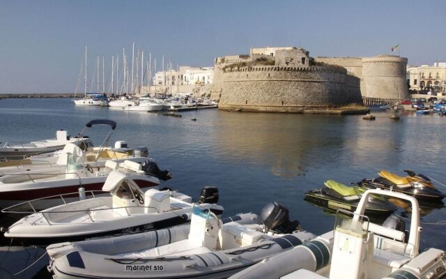 BlueMarine Apartment