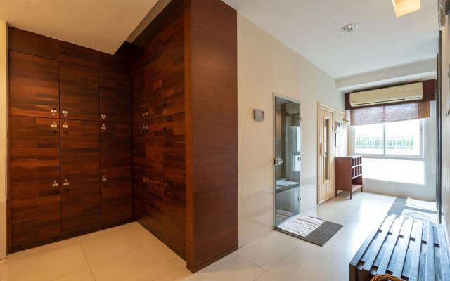 Kantary Hills Hotel and Serviced Apartments