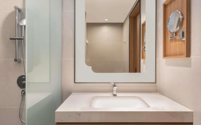 Grand Mercure Batam Centre