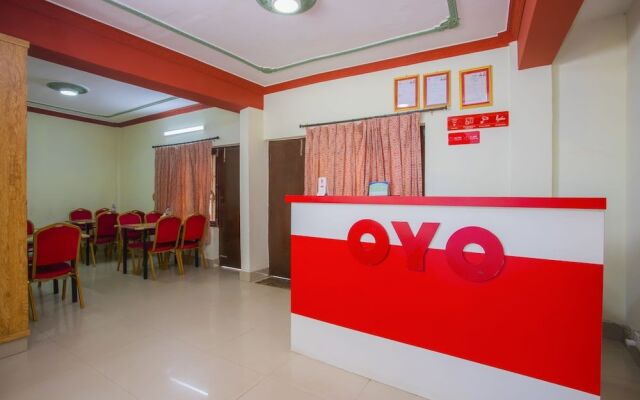 OYO 414 Hotel Om