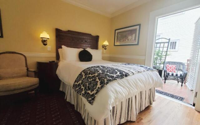 Pettigru Place Bed & Breakfast