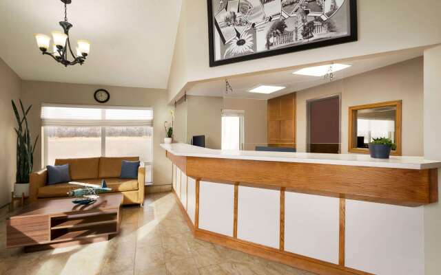Super 8 by Wyndham Liberal KS
