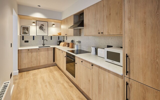 Host Stay Taylor Street