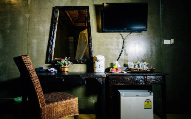 Buri Gallery House & Resort