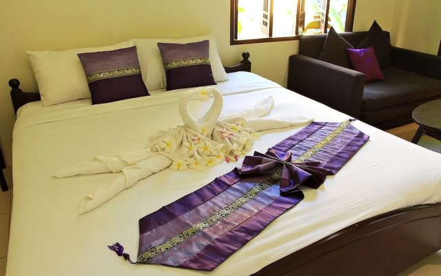 Excellence Villas & Hostel