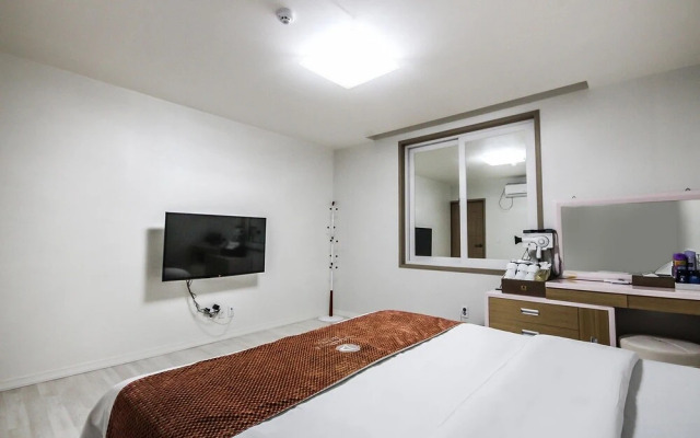 Yeosu Marina Self Check-in Motel