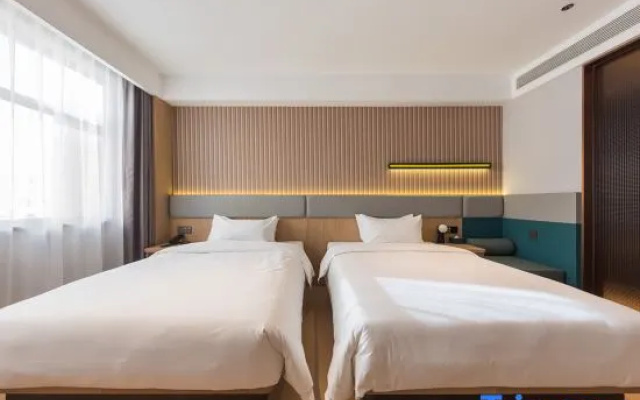 IU Hotel (Lingqiu Tanghe Longyuan Branch) – Guest Rooms – Datong
