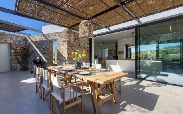 Euphonia Residence by Athina Hospitality