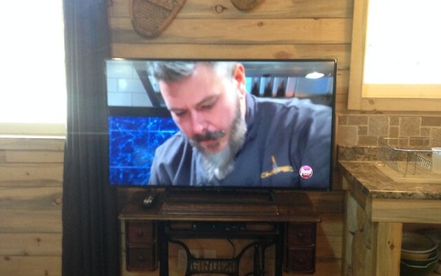 Glacier View RV Park and Cabins