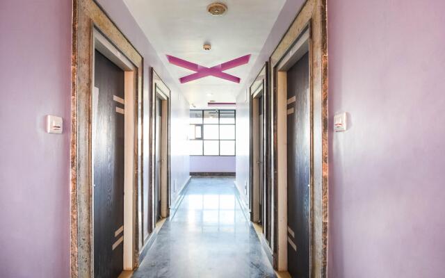 OYO 76517 Hotel MAGGNAMM INTERNATIONAL