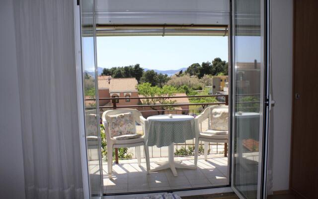 Jagoda - With Parking - A2 Desni (3+2)