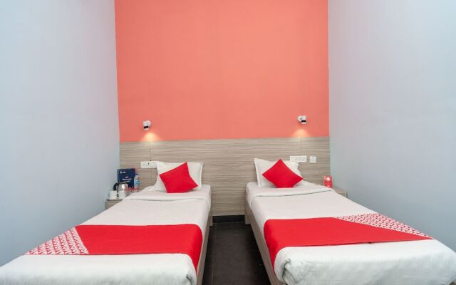 OYO 16117 Grace Residency