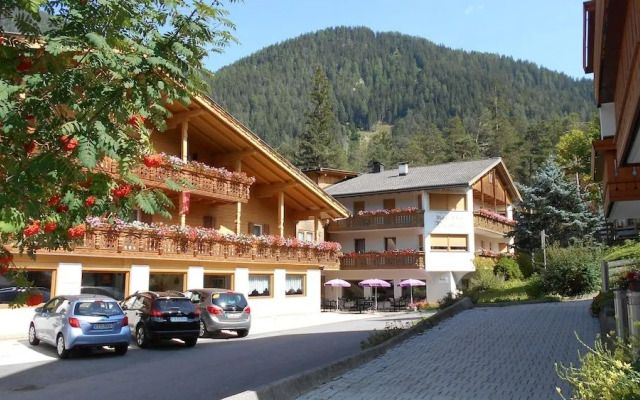 Chalet Hotel Diamant