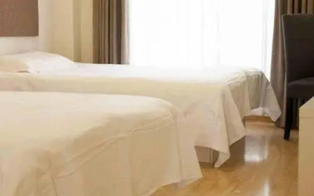 Motel 168 Hongqiao Hub