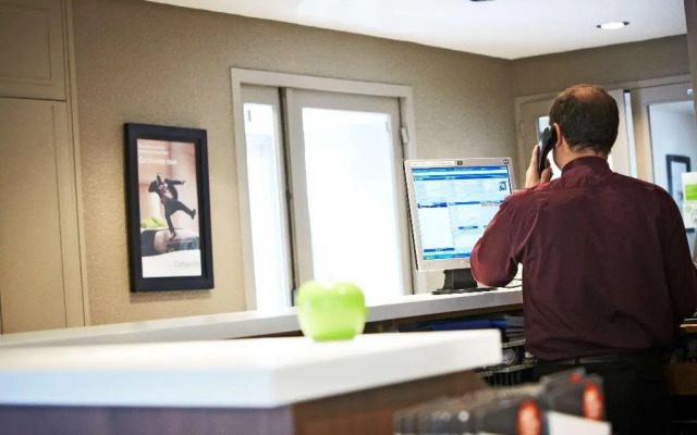 Campanile Metz Sud-Carrefour de l'Europe A31