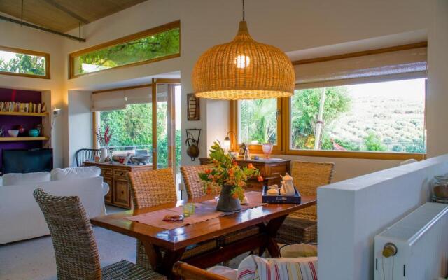 Heraklion-Knossos Luxury Home