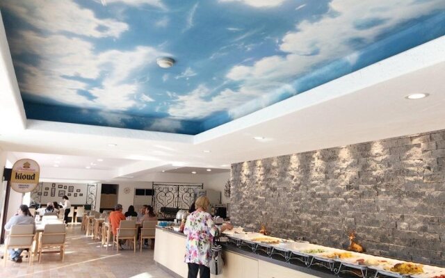 Lake Hills Songnisan Hotel