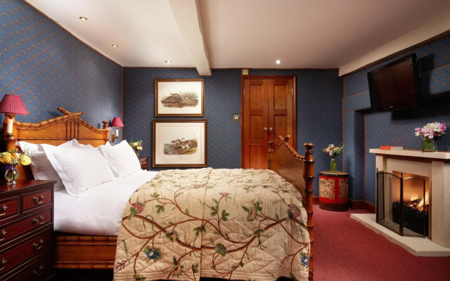 Summer Lodge Country House Hotel