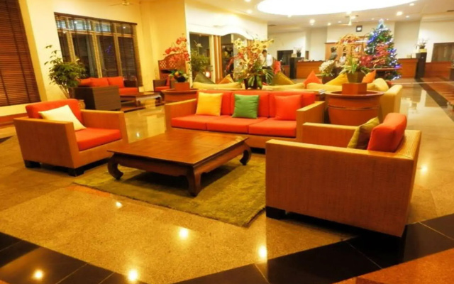 Sir James Resort