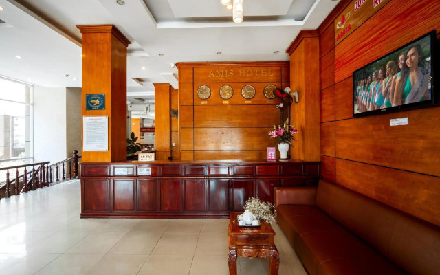 Amis Hotel