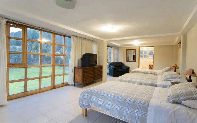 Colonial house Sacred Valley In