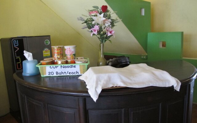 Bautong Lodge Guest House