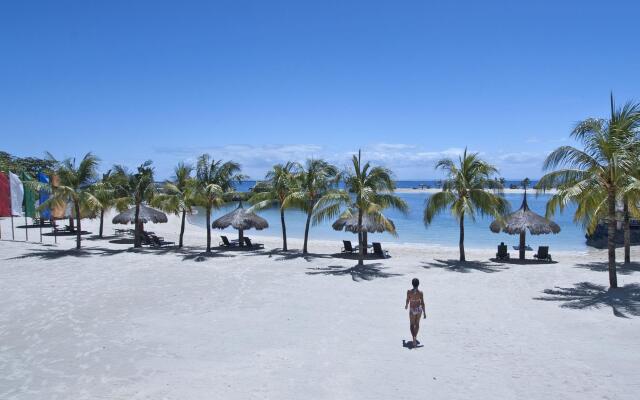Bluewater Maribago Beach Resort