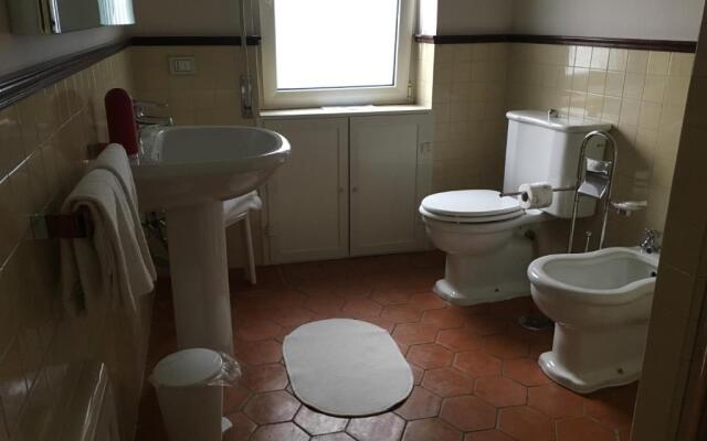 Gioviale Rooms