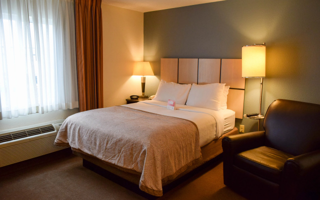 Candlewood Suites Wichita Airport by IHG