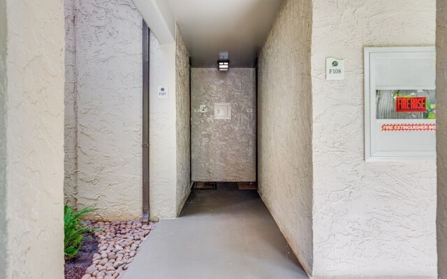 Papakea #f108 1 Bedroom Condo by RedAwning