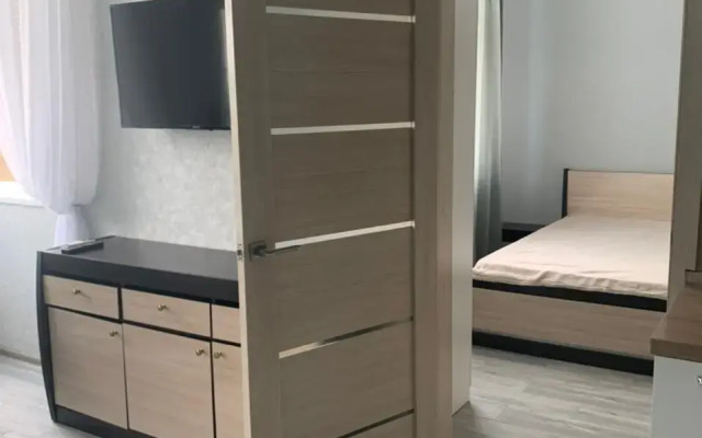 Studio apartment on Gaidara street 22