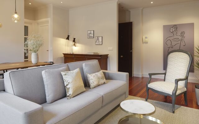 Garibay Terrace Apartment by FeelFree Rentals