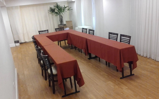 B&B Hotels RJ Copacabana Forte