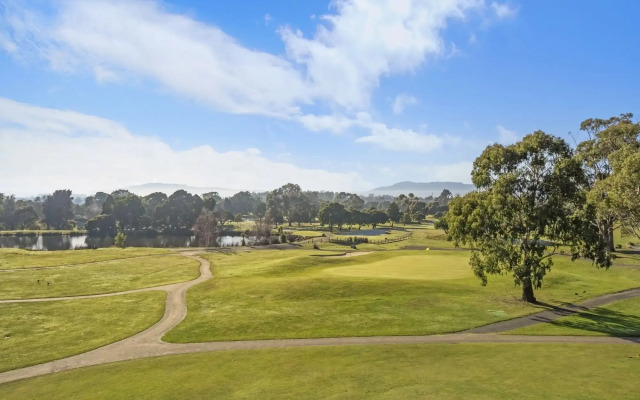 Country Club Tasmania