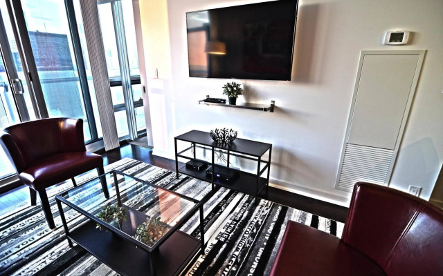 Toronto Escape - Onyx Suite