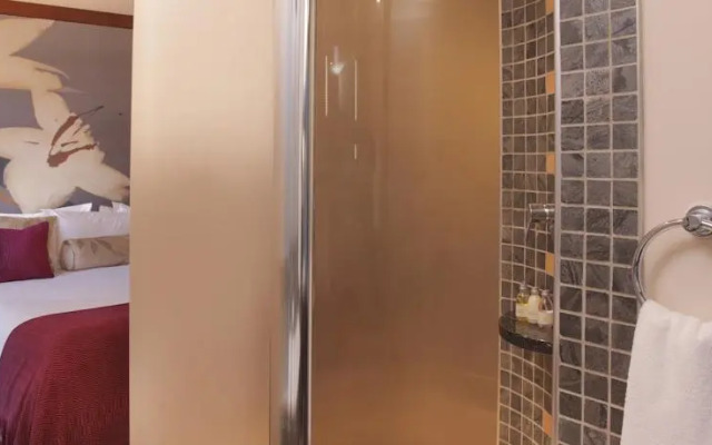 Moloko Executive Apartments & Hotel