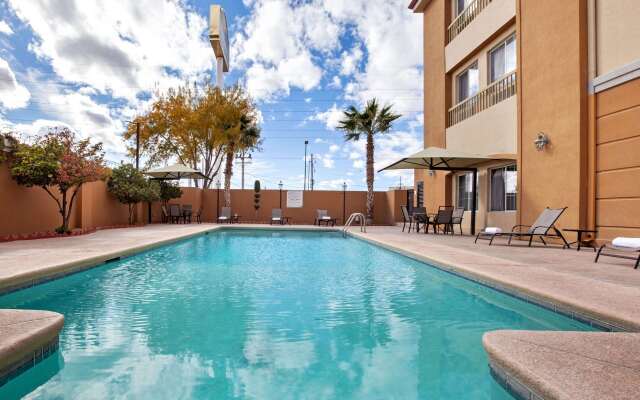 La Quinta by Wyndham Cd Juarez Near US Consulate
