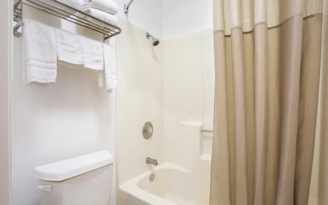 OYO Hotel Palmdale - Antelope Valley