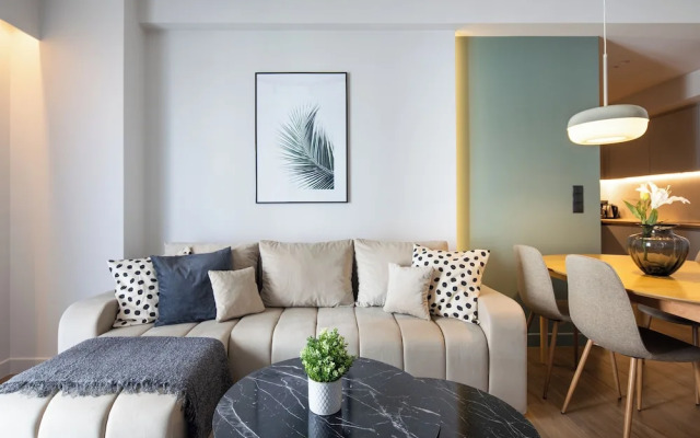 Nostalgia 1-Bedroom Apartment in Athens