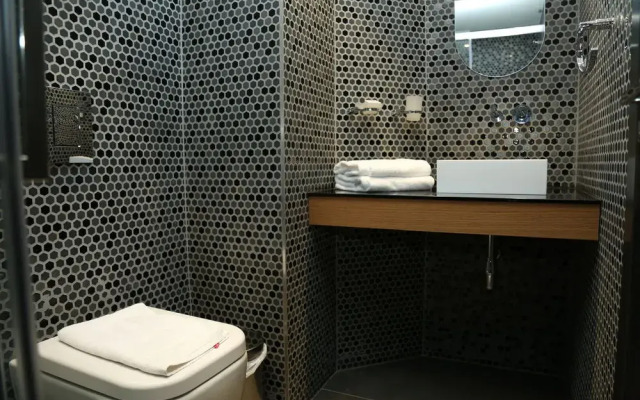 Paddington Rob-Roy Executive Suites