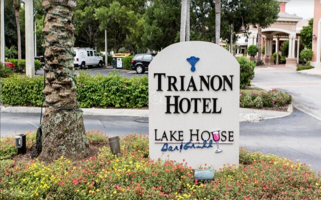 Trianon Bonita Bay