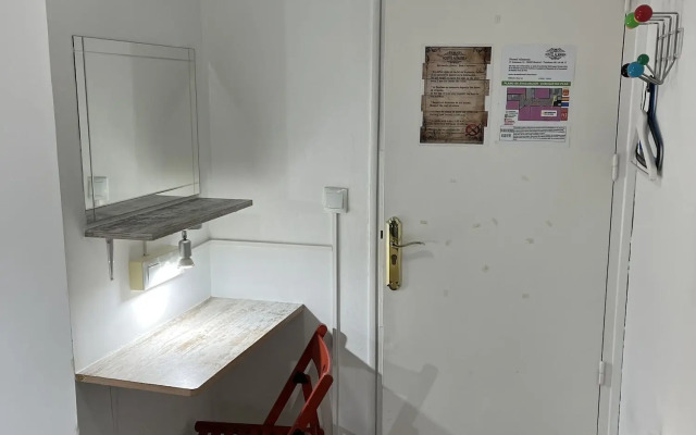 Hostel Almansa